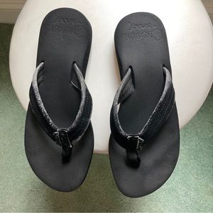 🌻 Reef Women's Cushion Breeze Flip Flops 🌻 Black SIZE 6
